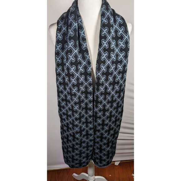 Blizzard Diablo Gothic Black And Grey Officially Licensed Reversible Scarf - Picture 6 of 16